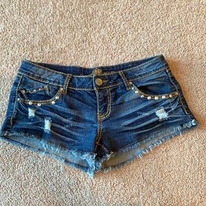 Almost Famous shorts